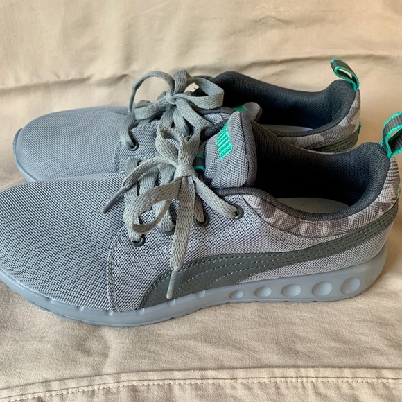 Puma Sneakers - Picture 1 of 5